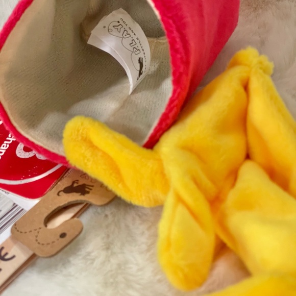 🐶New with tag FRIES SQEAKY DOG TOY with Crinkly bag sound by P..L.A.Y. - Picture 4 of 5